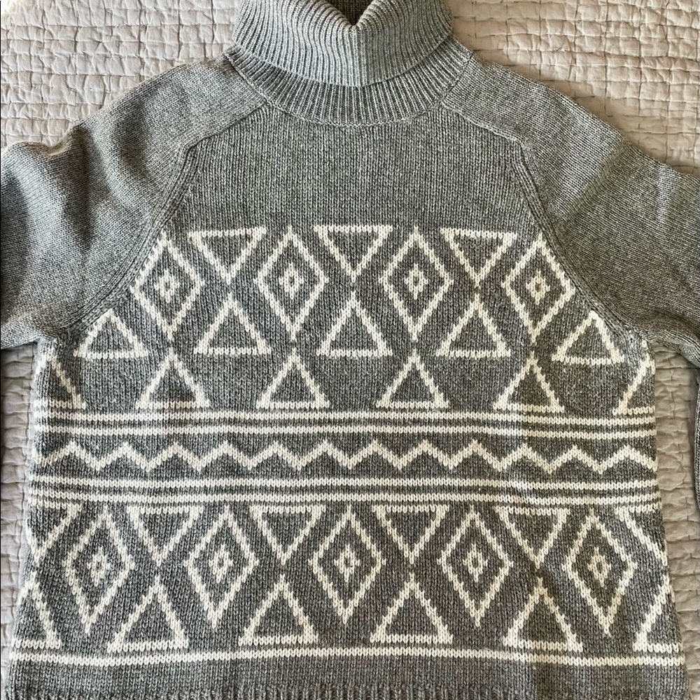 Gray/cream wool turtleneck J Crew sweater